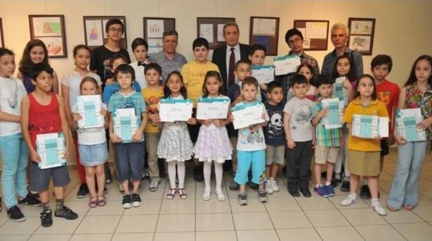 Minik Karikat&uuml;ristlerden Sergi