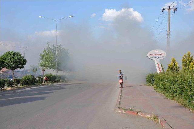 Kırıkkale'de Ot Yangını Zor Anlar Yaşattı