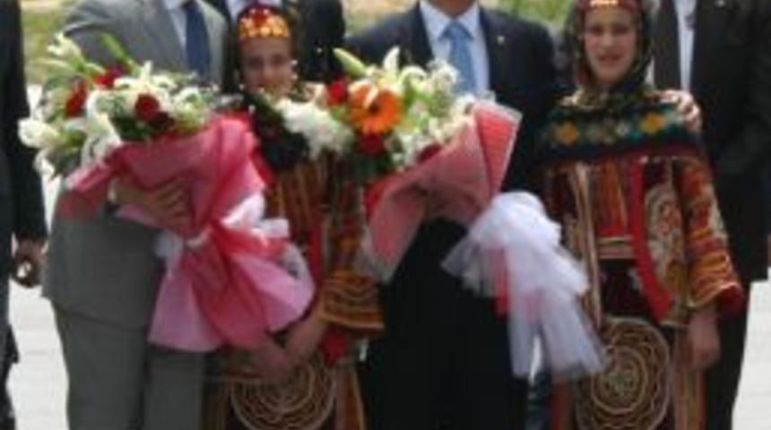 Bakan Kılı&ccedil;: Alkol D&uuml;zenlemesi, Sporda Şiddeti &Ouml;nlemekle Ilgili