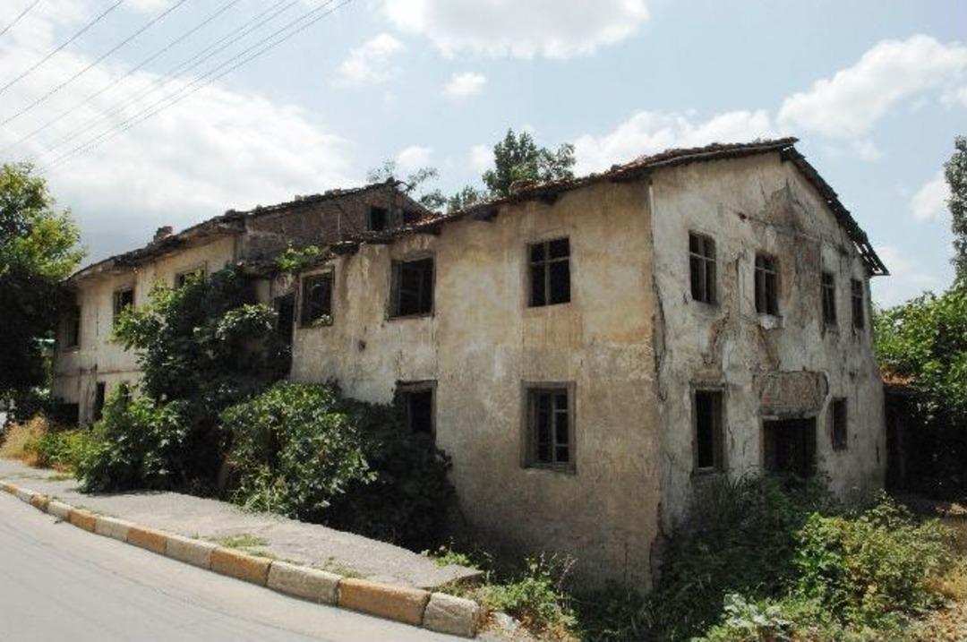 Tarihi G&uuml;rsu Su Değirmeni Yeniden Hayat Buluyor