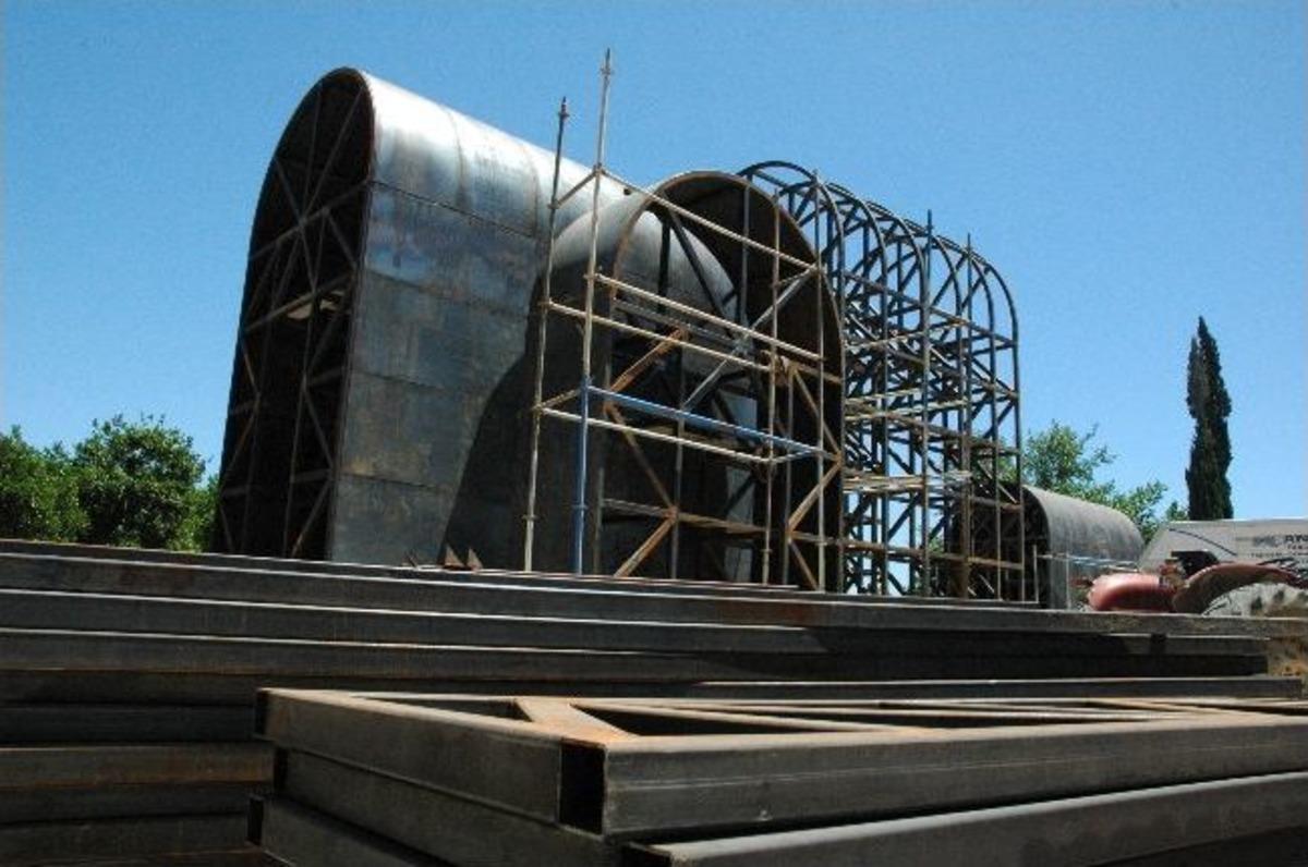 Tarihi Tonozlara 90 Tonluk &Ccedil;elik Kalıp