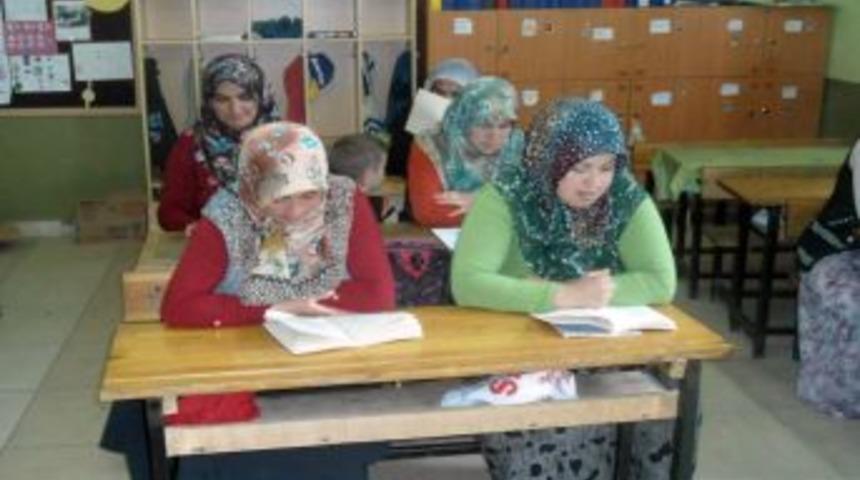 Veliler Beş Ayda 18 Bin Sayfa Kitap Okudu