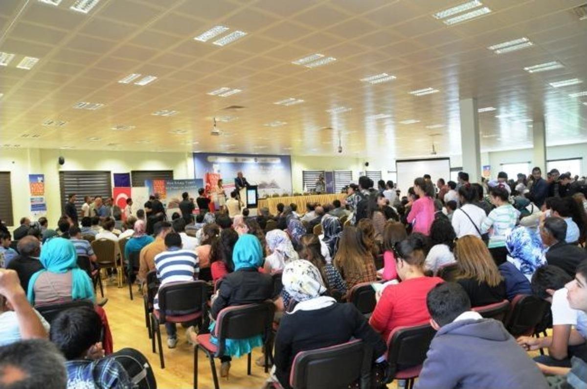I. Van Kitap Fuarı A&ccedil;ıldı