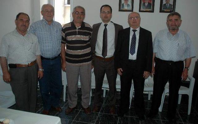 G&uuml;ny&uuml;z&uuml; İl&ccedil;esinin B&uuml;t&uuml;n Belediye Başkanları Bir Arada 1