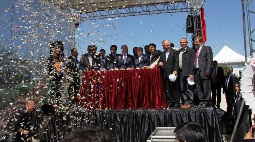 Kırşehir Belediyesi Yeşil Bant Projesi Temel Atma T&ouml;reni