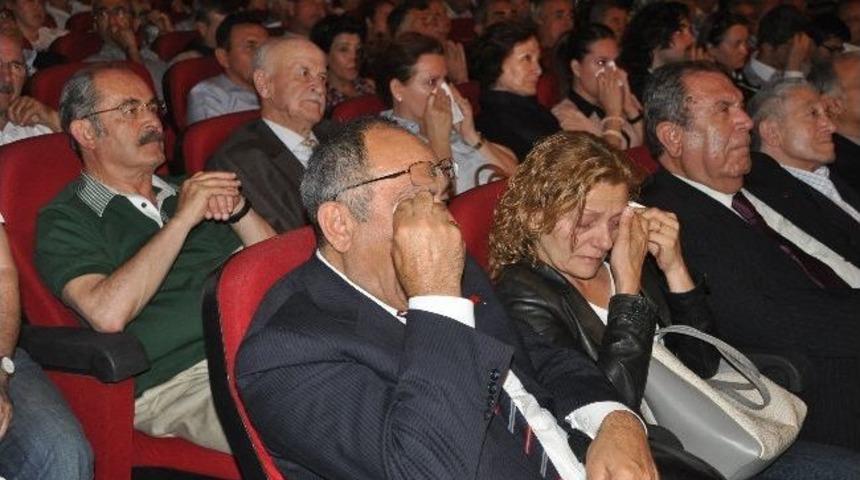 Mustafa Mansız Sevenlerini Anma T&ouml;reninde Ağlattı