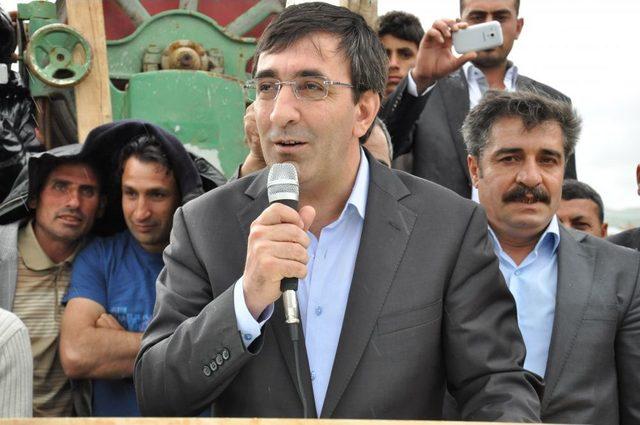 Bakan Yılmaz: Burada Yetişecek Gen&ccedil;lerimiz Kandil Gibi Etraflarını Aydınlatacak 2