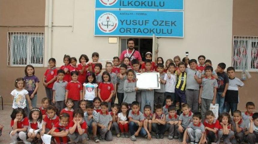 Demreli &Ouml;ğrencilere Arkeoloji Dersi
