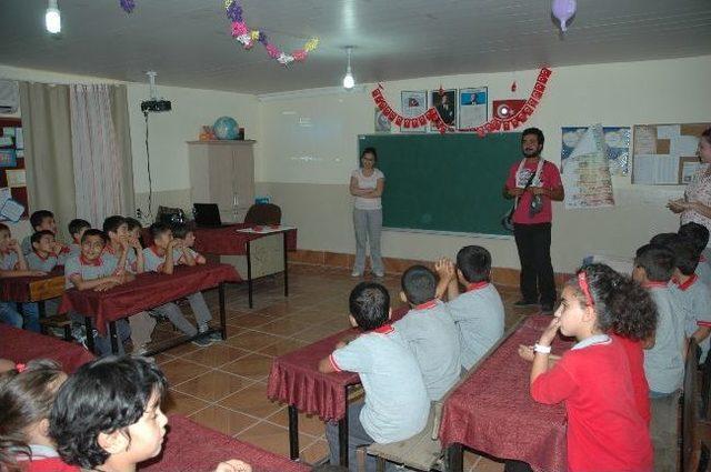 Demreli &Ouml;ğrencilere Arkeoloji Dersi 1