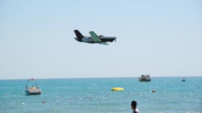 2013 Airshow Side'ye Vatandaşlar Yoğun Ilgi G&ouml;sterdi