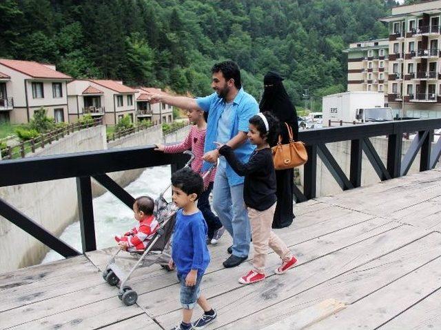 Arap Baharı Arap Turizmini Patlattı