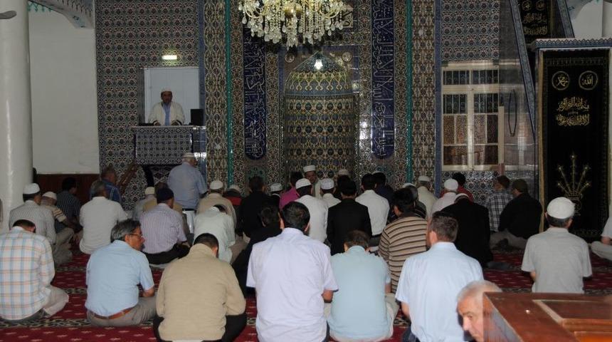 Sabah Namazı Buluşmalarıyla Toplumsal Birliktelik Pekiştiriyor