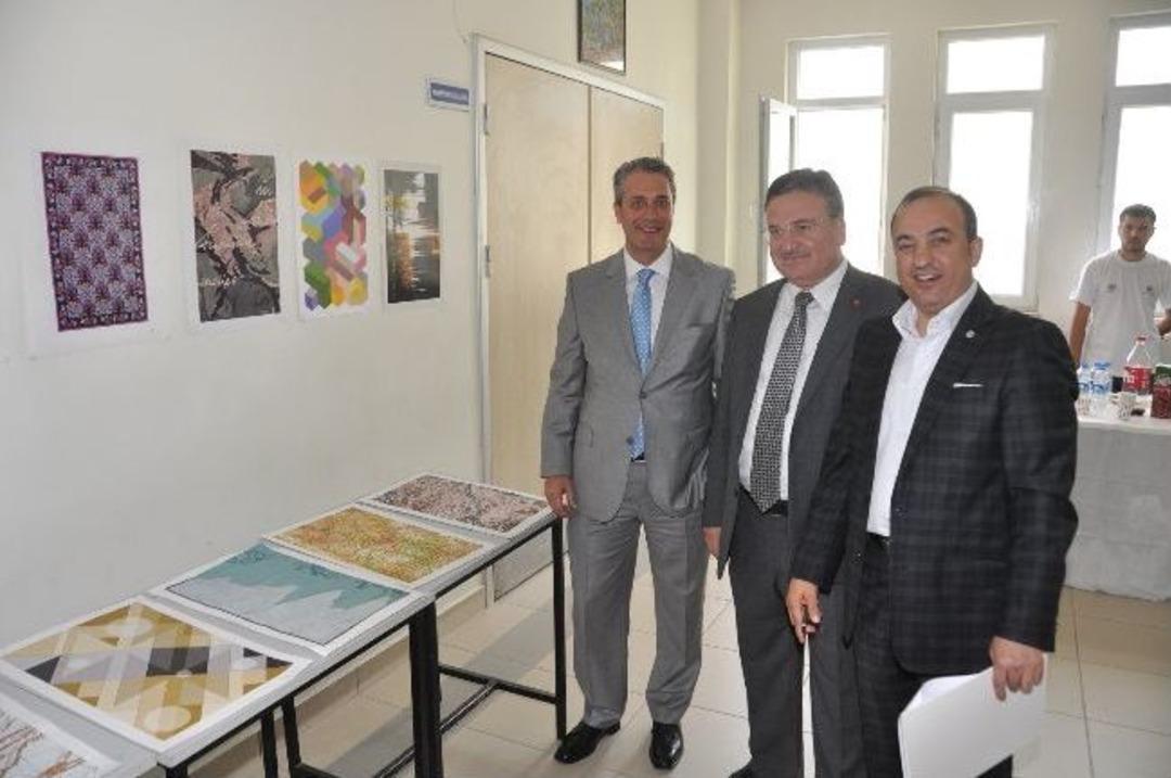 4. Halı Desen Tasarım Yarışmasına Rekor Katılım