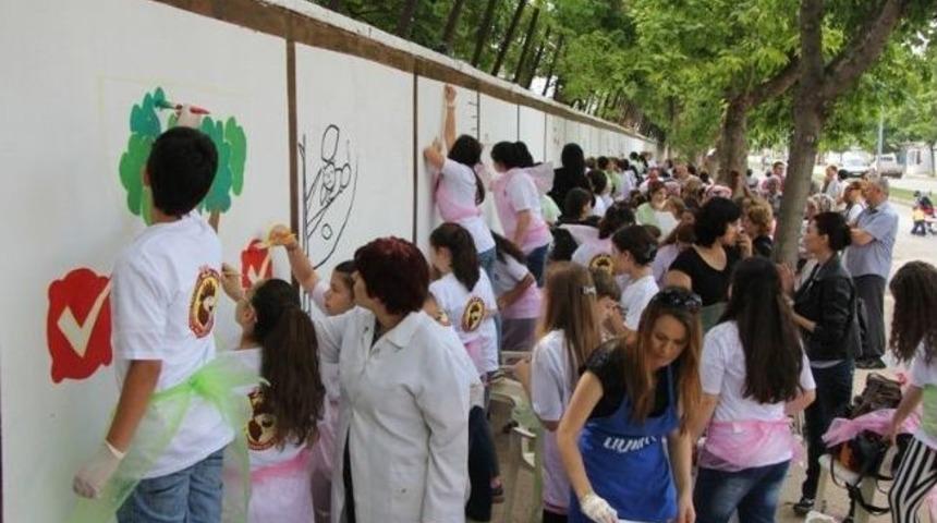 Duvar Boyama Etkinliği