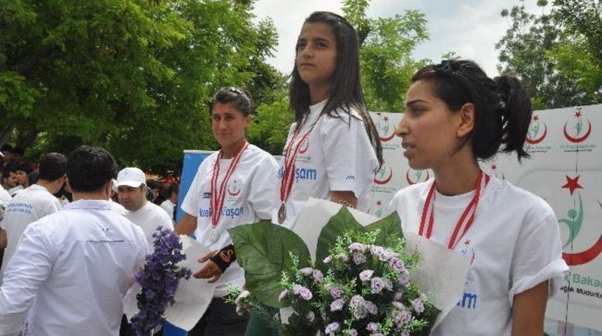 Şırnak&rsquo;ta Hareketli Yaşam Koşusu D&uuml;zenlendi