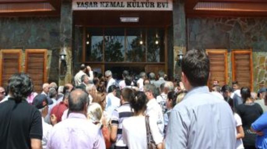 Yaşar Kemal: K&uuml;rt K&ouml;y&uuml;nde Doğdum, T&uuml;rk K&ouml;y&uuml;nde B&uuml;y&uuml;d&uuml;m