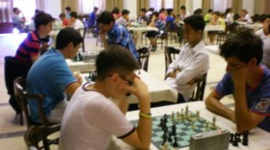 Ayvalık&rsquo;ta Satran&ccedil; Şampiyonası Sonu&ccedil;landı