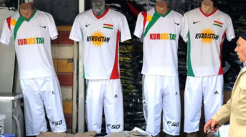 'Kürdistan' yazılı tişörtler satışta