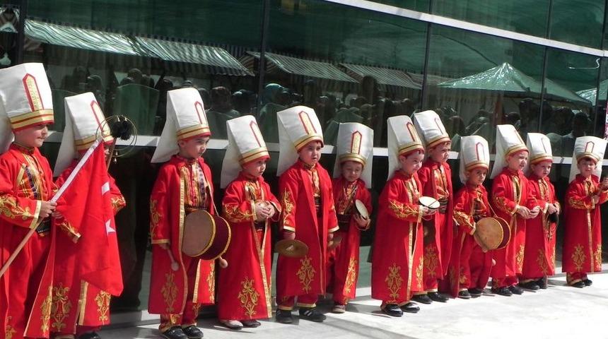 Beypazarı'nda &Ouml;ğrenciler Yararına Kermes D&uuml;zenlendi