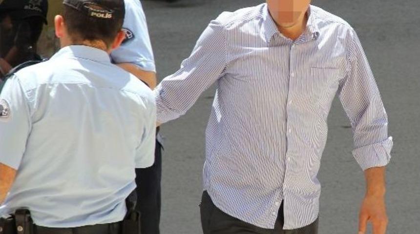 Samsun'da Bı&ccedil;aklı Kavga: 2 Yaralı