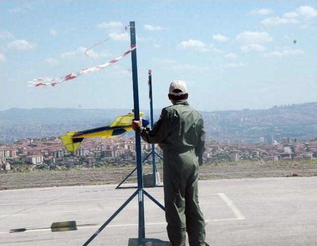 Model U&ccedil;aklar Ankara&rsquo;da Kanatlandı 3