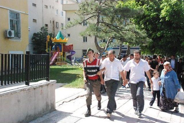 Jandarma&rsquo;dan G&ouml;&ccedil;men Ka&ccedil;ak&ccedil;ılığı Yapanlara Operasyon 1