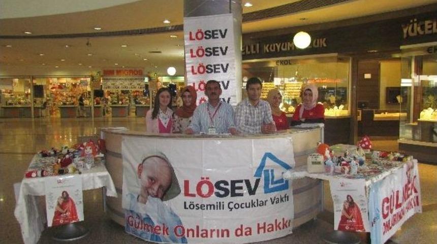 L&ouml;semili &Ccedil;ocukların Aileleri Stant A&ccedil;tı