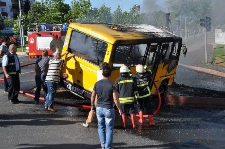 Yolcu Minibüsü Alev Alev Yandı G5