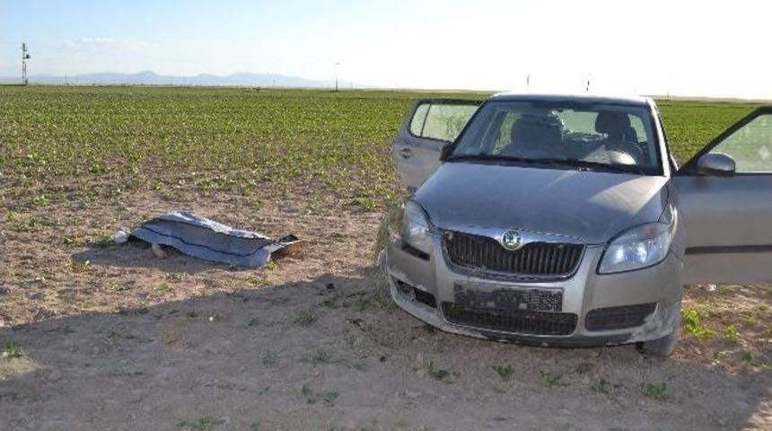 Konya&rsquo;da otomobil takla attı: 2 &ouml;l&uuml;, 2 yaralı