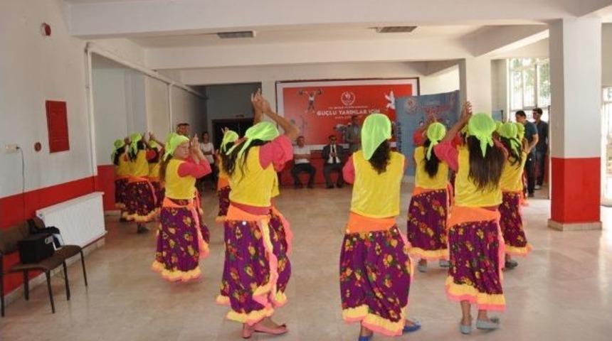 İlle De Roman Olsun Projesi B&uuml;y&uuml;ledi