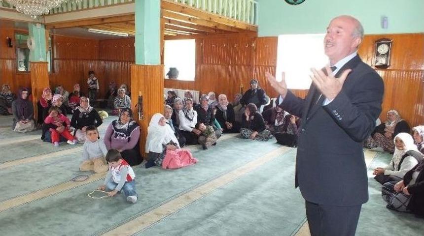 İslam&rsquo;da İbadet-ahlak İlişkisi Anlatıldı