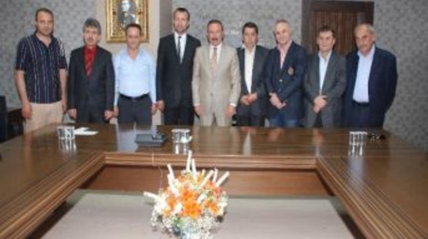 Kocaelispor Yeni Y&ouml;netiminden Doğan&rsquo;a Ziyaret