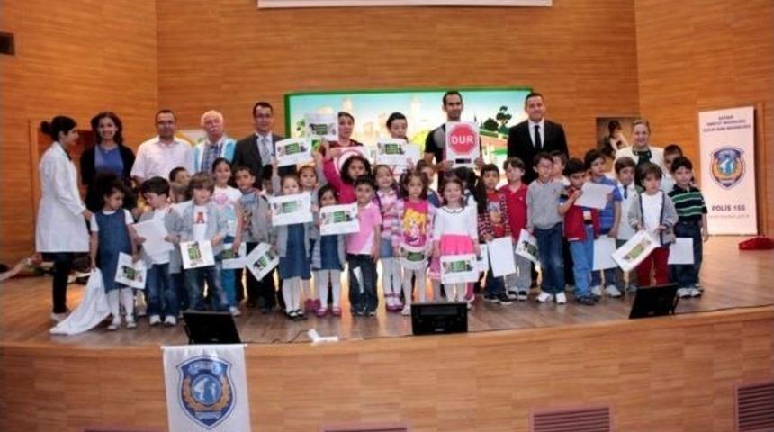 Trafik Kurallarını Şarkılar Eşliğinde &Ouml;ğrendiler