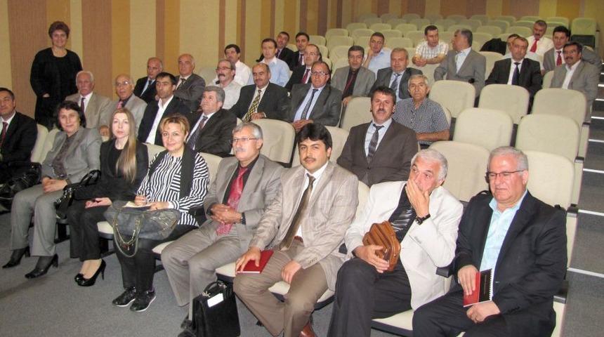 Elazığ'da Okul &Ouml;ncesi Eğitim Konferansı D&uuml;zenlendi