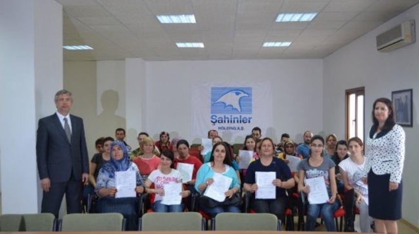 İşbaşı Eğitim Programlarında İstihdamlar S&uuml;r&uuml;yor