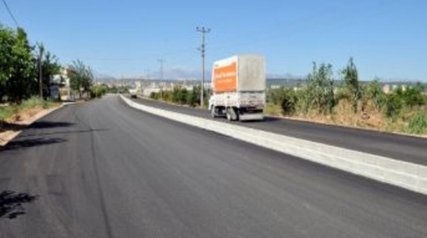 Varsak’ta Asfalt Çalışmaları Devam Ediyor