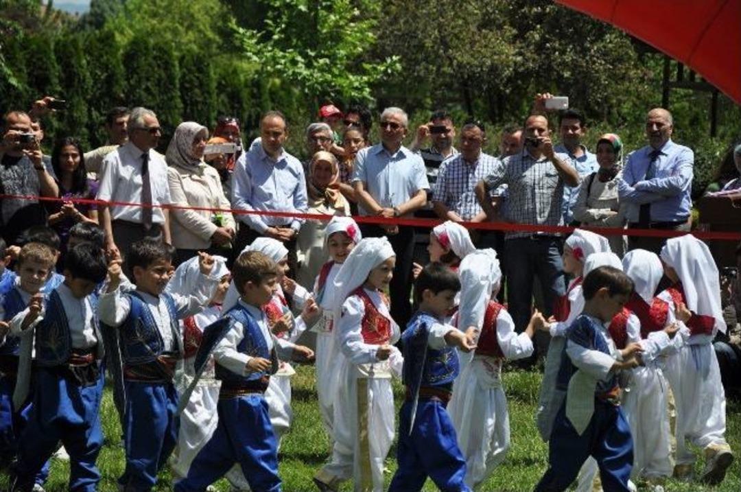 Minikler &ldquo;okul &Ouml;ncesi Şenliği&rdquo;nde Doyasıya Eğlendi