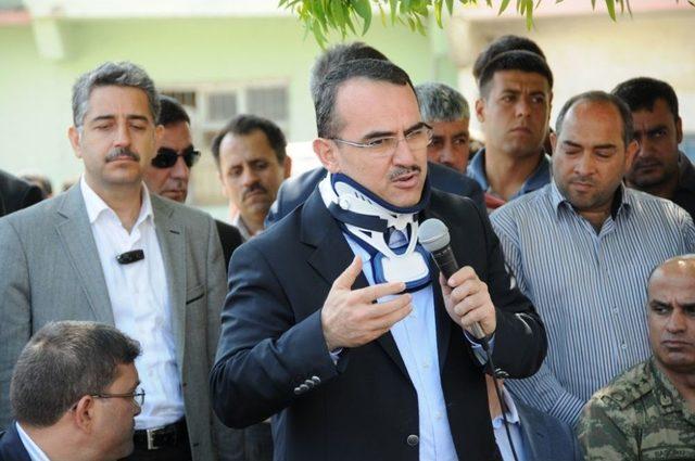 Bakan Ergin, Tanışma da Hayatını Kaybedenlerin Ailelerine Taziyelerini Iletti 1