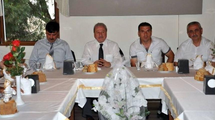 Amat&ouml;r Spor Kul&uuml;pleri Yemekte Buluştu