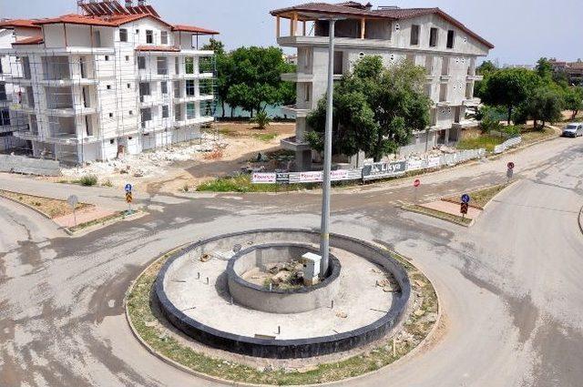 Hisar Caddesi&rsquo;ndeki &Ccedil;alışmalar Devam Ediyor 1