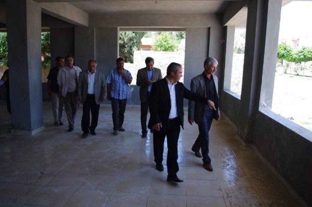 Viranşehir Belediyesi'nden 2 Taziye Evi Ve Yeni Parklar