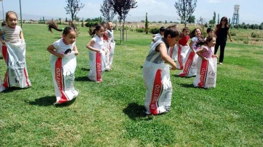 Anaokulu &Ouml;ğrencileri Piknikte Buluştu