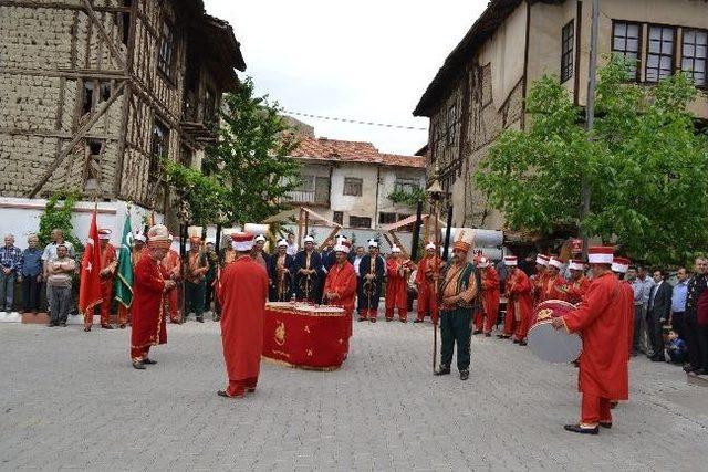 İskilip’te Öğrenciler Yararına Kermes