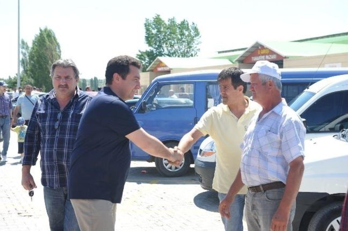 Boz&uuml;y&uuml;k&rsquo;te A&ccedil;ık Oto Pazarı A&ccedil;ıldı
