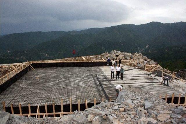 Kıbledağı&rsquo;nda Cami İnşaatı Devam Ediyor 1