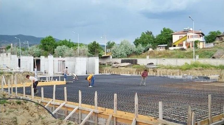 Tosya Meslek Y&uuml;ksek Okulu Ek Bina İnşaatı Hızla Devam Ediyor