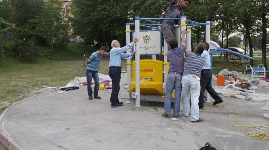 Kozcağız&rsquo;da Parklar Yenileniyor