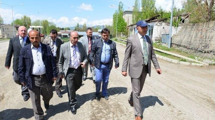 Dumlu Asfalt İ&ccedil;in Eski&rsquo;yi Bekliyor