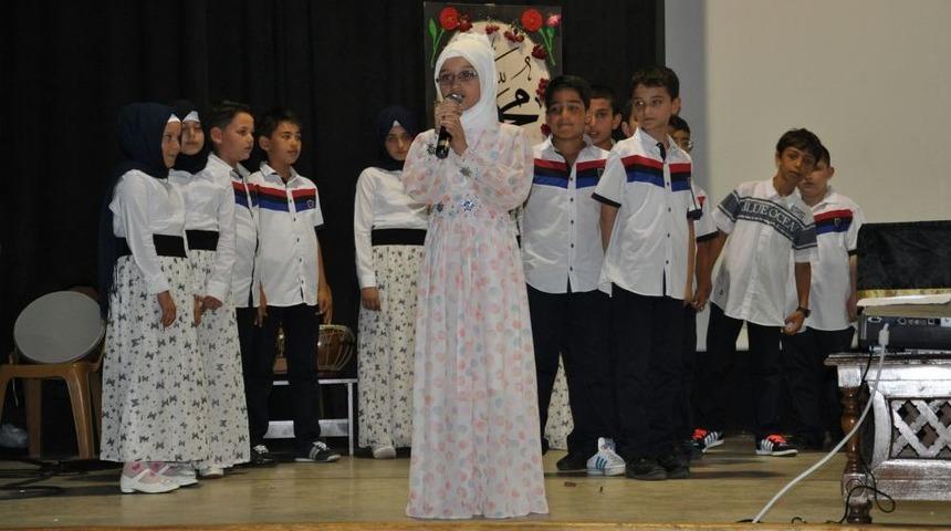 İmam Hatip Lisesi &Ouml;ğrencileri Kur&rsquo;an-ı Kerim Ziyafeti Sundu