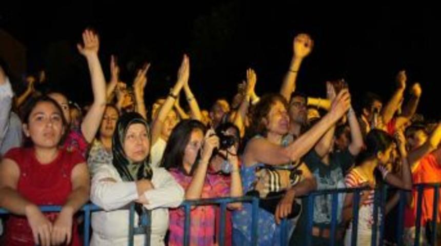 Kıra&ccedil;, Silifkelileri Coşturdu